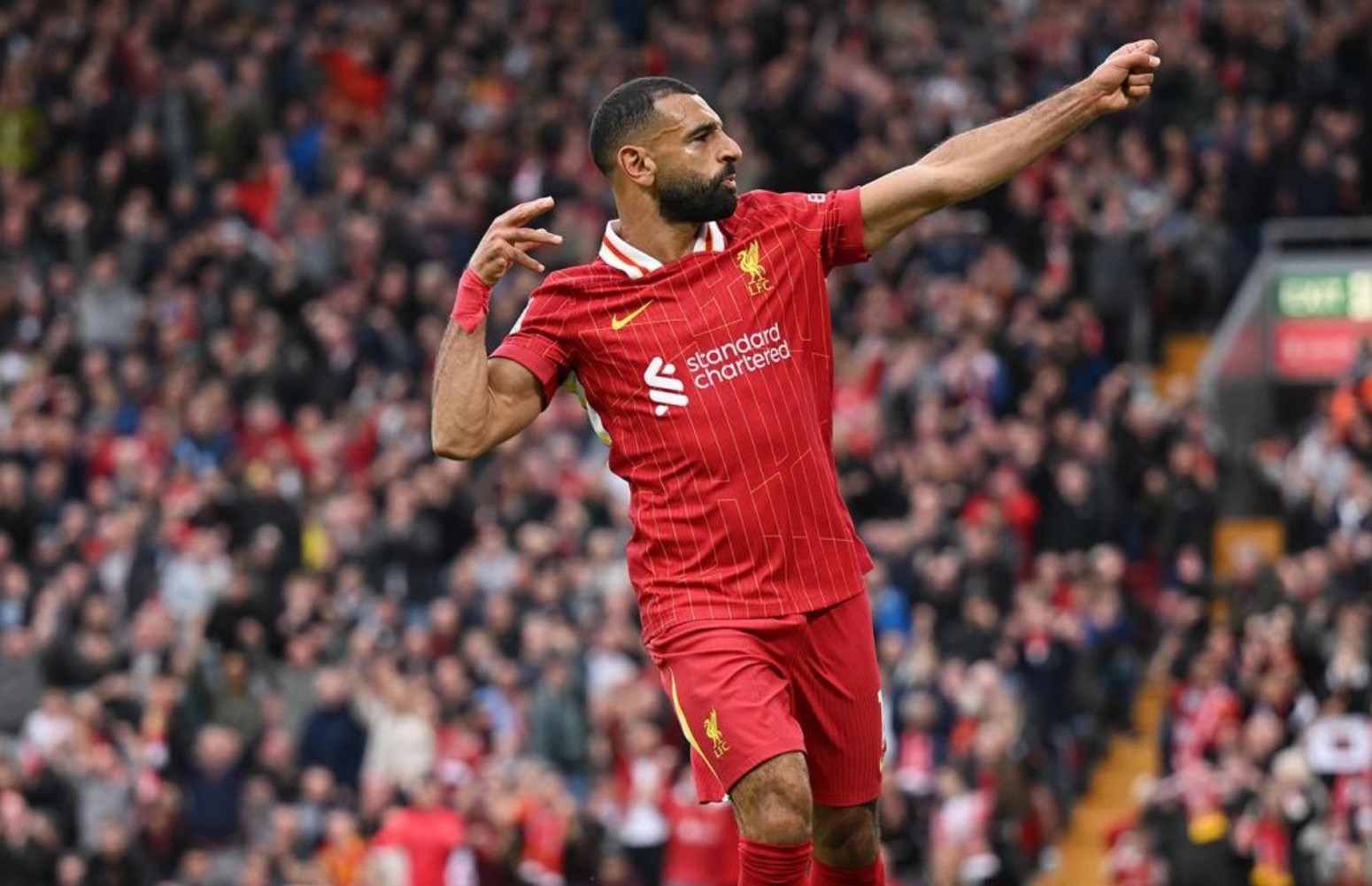  萨拉赫迎来三赛季高光表现，DWG球迷沸腾！